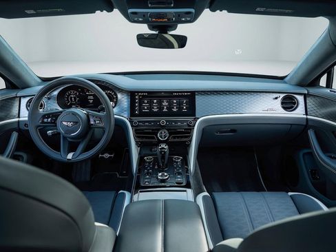 Used 2026 Bentley Flying Spur Plug-In Hybrid AWD/4WD image 4