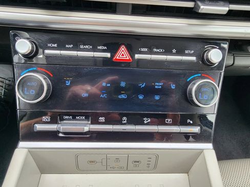 Used 2025 Hyundai Santa Fe SEL AWD/4WD image 39