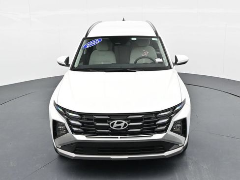 Used 2025 Hyundai Tucson SEL FWD image 19