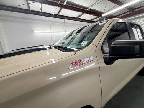 Used 2023 Chevrolet Silverado 1500 Custom Trail Boss AWD/4WD image 29