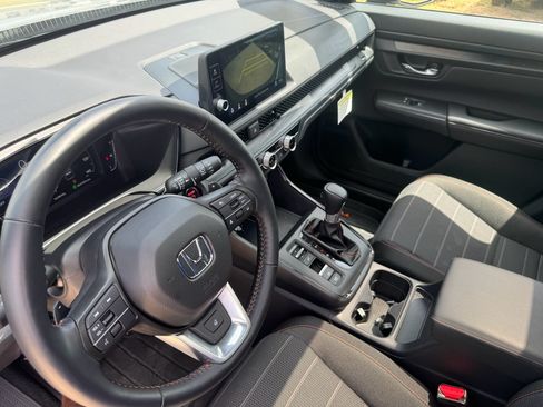 Certified 2026 Honda CR-V TrailSport image 17