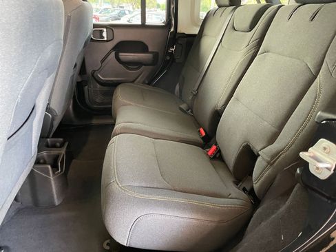 Used 2025 Jeep Wrangler Sport S image 24