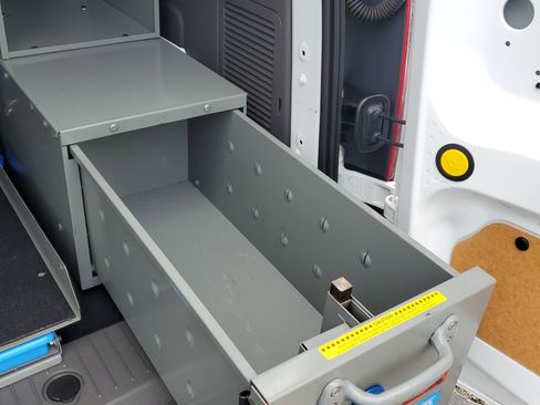 Used 2020 Ford Transit Connect XL image 32