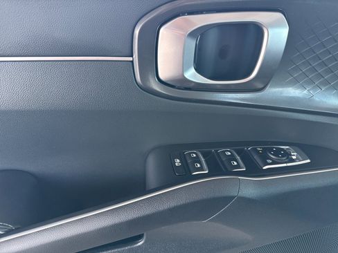 New 2026 Kia Sorento S image 10