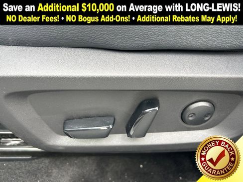 Used 2025 Mitsubishi Outlander SEL image 17