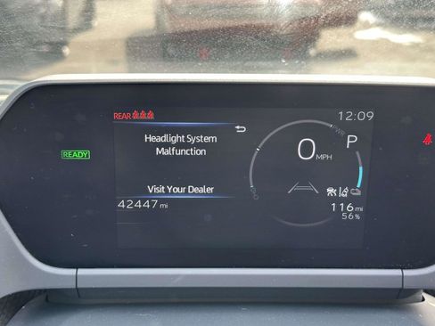 Used 2023 Toyota bZ4X Limited image 35