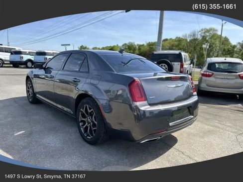 Used 2018 Chrysler 300 S w/ 300S Premium Group image 6