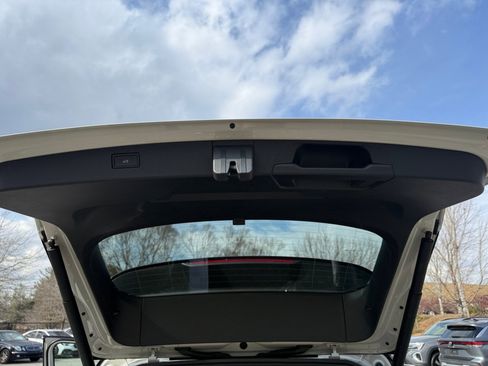 New 2026 Volkswagen Tiguan SE R-Line image 14