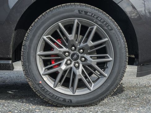 New 2025 Ford Expedition Max Platinum w/ Stealth Performance Package image 23