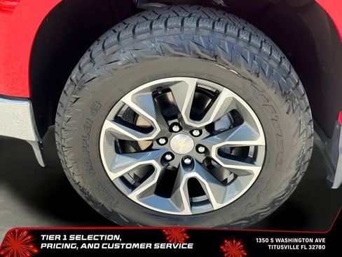 Used 2023 Chevrolet Silverado 1500 LT AWD/4WD image 24