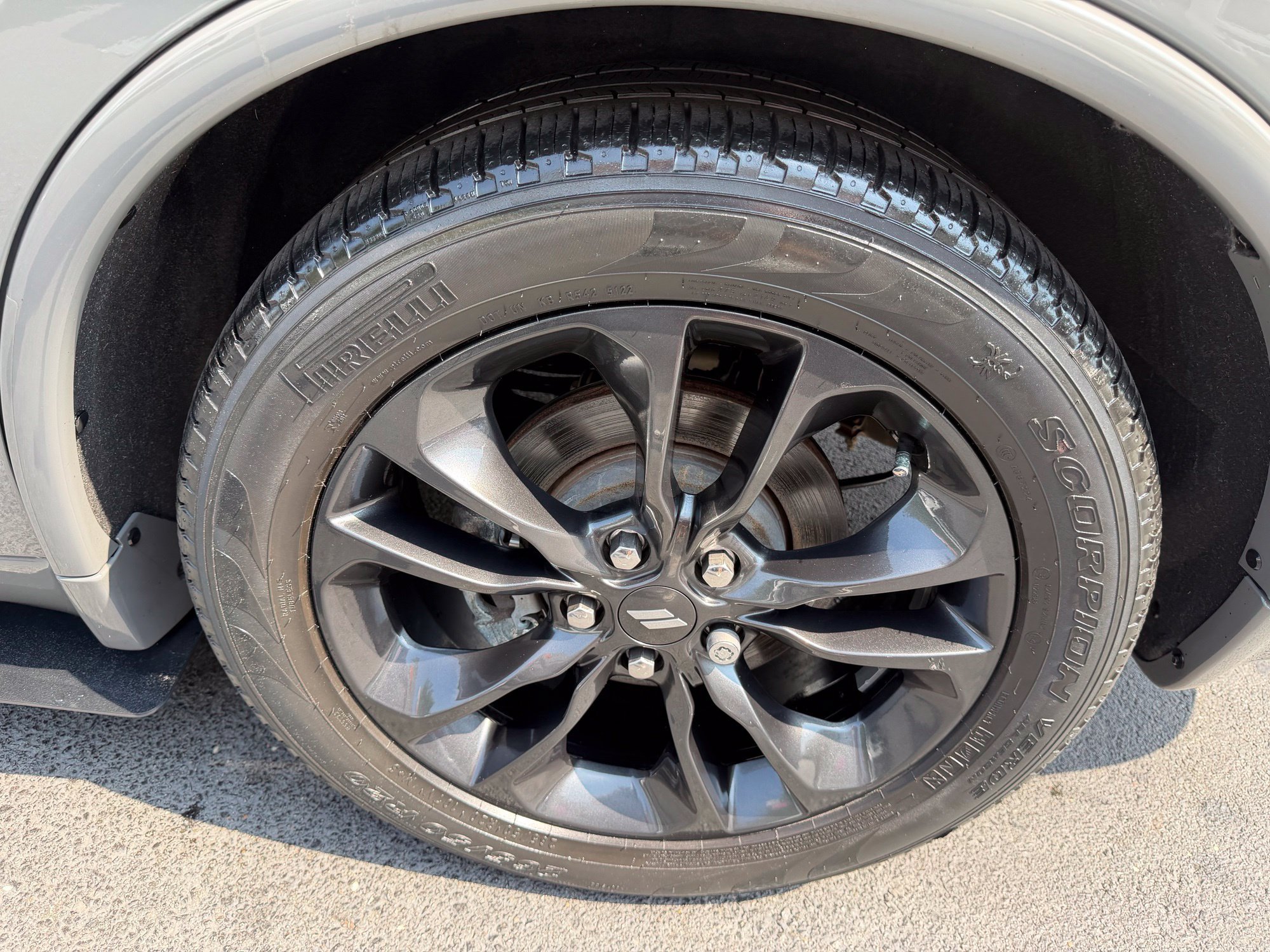 Used 2023 Dodge Durango R/T AWD/4WD image 9
