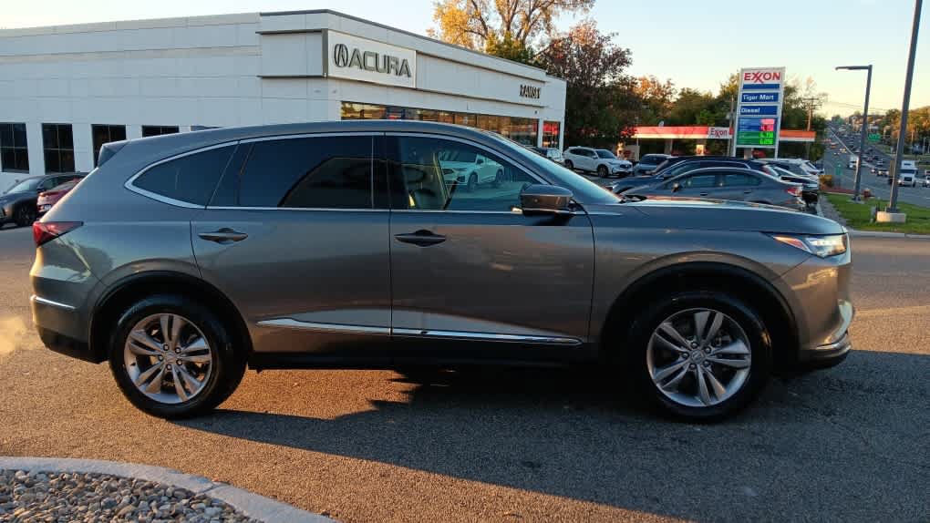 Used 2024 Acura MDX SH-AWD image 6