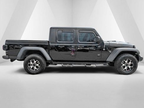 Used 2021 Jeep Gladiator Sport AWD/4WD image 8