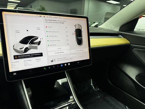 Used 2020 Tesla Model 3 Long Range image 25