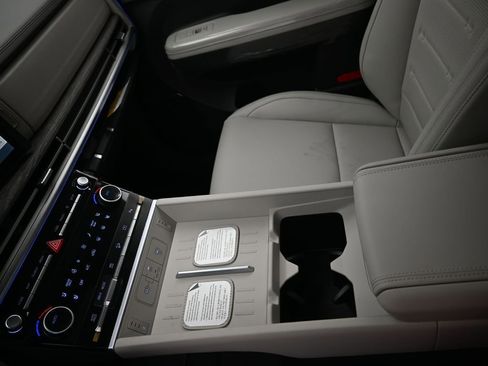 New 2026 Hyundai Santa Fe Calligraphy image 19