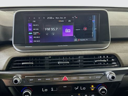 Used 2022 Kia Telluride SX w/ Towing Package image 21