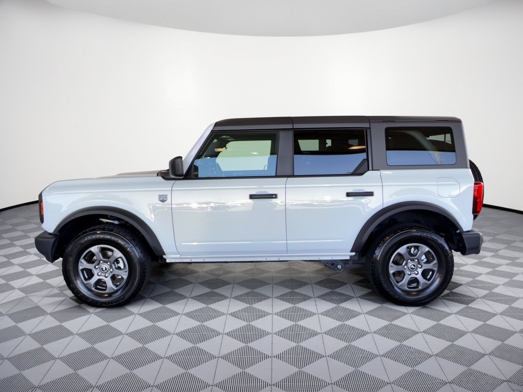 Used 2025 Ford Bronco Big Bend AWD/4WD image 2