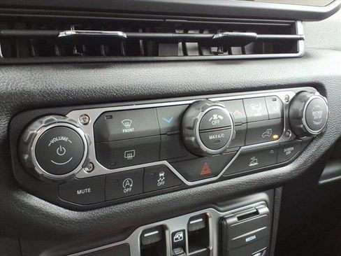New 2026 Jeep Wrangler Unlimited Sport AWD/4WD image 9