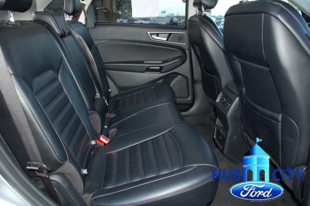 Used 2024 Ford Edge SEL AWD/4WD image 14
