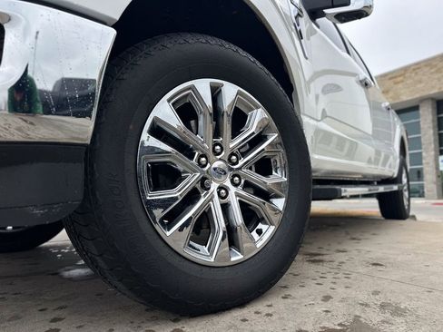 New 2025 Ford F150 Lariat w/ Equipment Group 502A High image 27