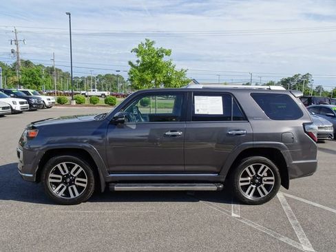 Used 2016 Toyota 4Runner Limited AWD/4WD image 7