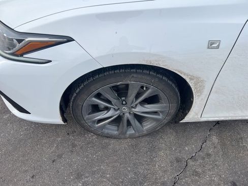 Used 2021 Lexus ES 350 F Sport image 9