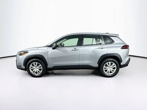 Used 2026 Toyota Corolla Cross L FWD image 4