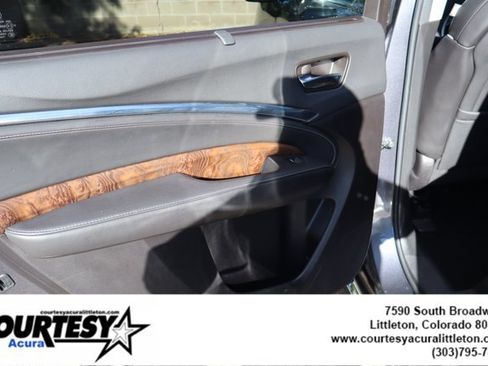Used 2020 Acura MDX SH-AWD w/ Advance Package image 28