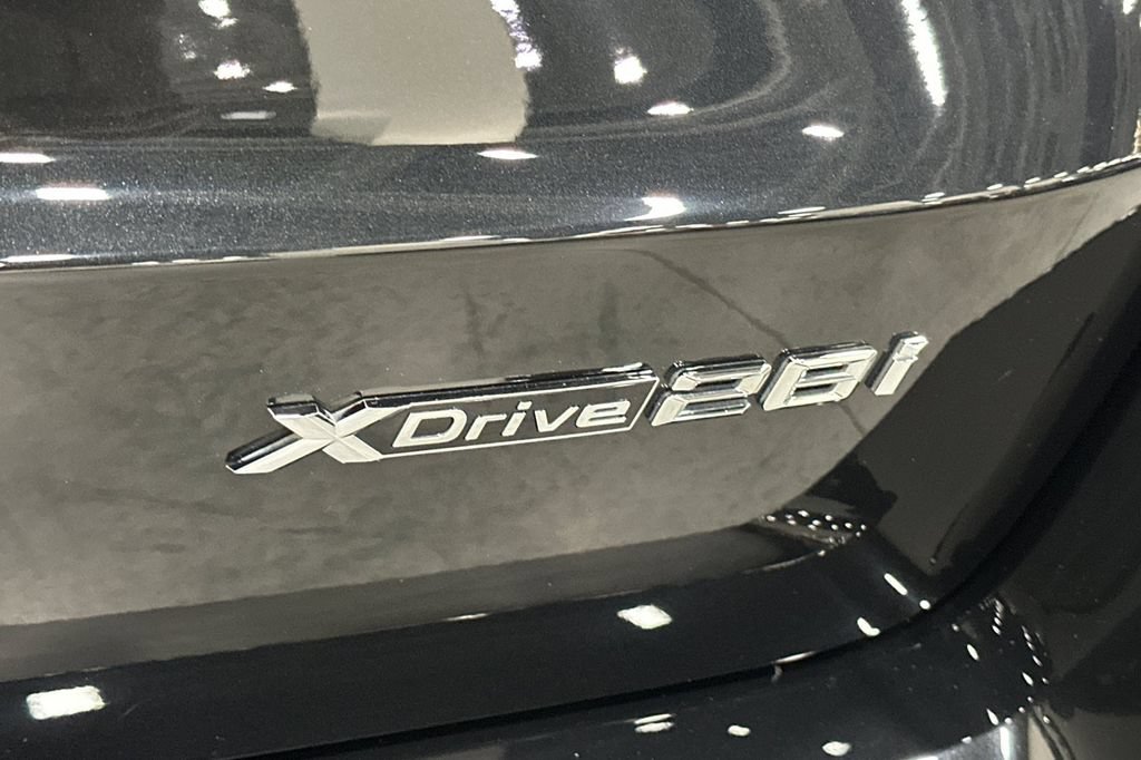 Used 2023 BMW X1 xDrive28i w/ M Sport Package AWD/4WD image 33