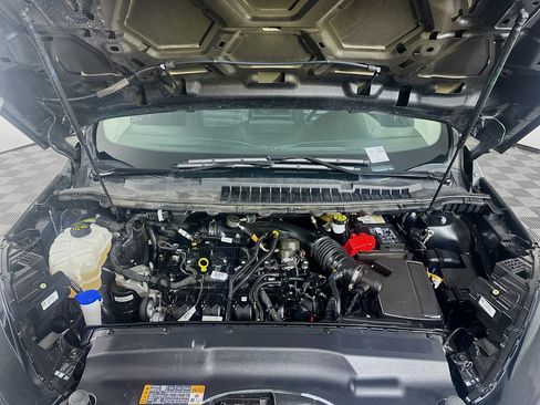 Used 2023 Ford Edge SEL image 34