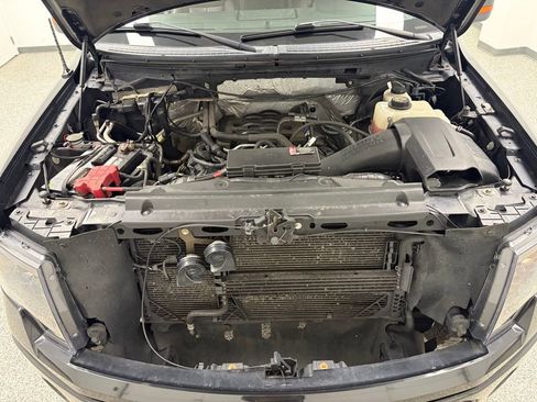 Used 2011 Ford F150 Platinum image 41