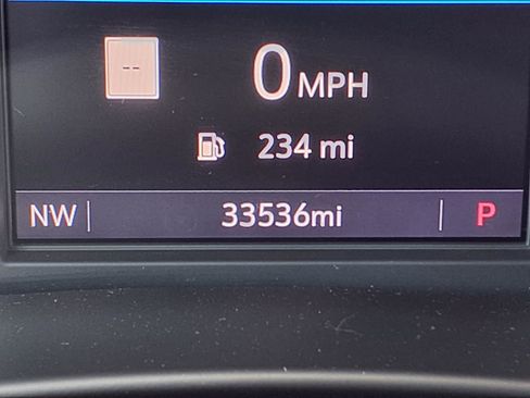 Used 2021 Buick Enclave Essence w/ Sport Touring Edition AWD/4WD image 27