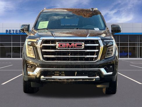 Certified 2025 GMC Yukon Elevation w/ LPO, Floor Liner Package image 9