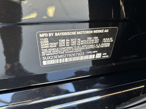 Used 2026 BMW X7 xDrive40i w/ Premium Package AWD/4WD image 37