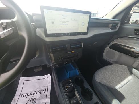 Used 2025 Ford Maverick XLT w/ Equipment Group 302A image 17