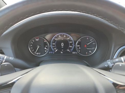 Used 2023 Buick Enclave Avenir w/ Avenir Technology Package image 38