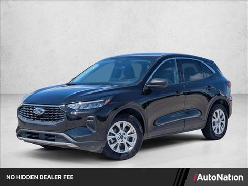 Used 2024 Ford Escape Active FWD image 1