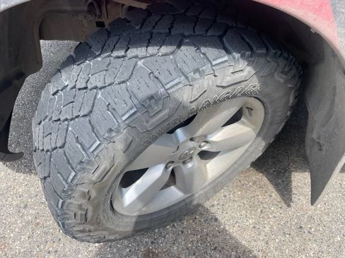 Used 2016 RAM 1500 Express AWD/4WD image 7