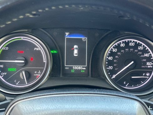Used 2024 Toyota Camry SE w/ Audio Upgrade Package FWD image 31