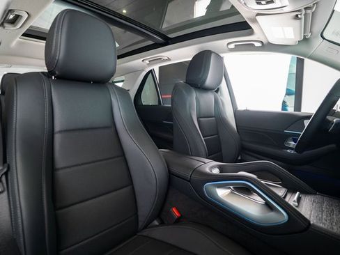 New 2026 Mercedes-Benz GLE 450 4MATIC image 11