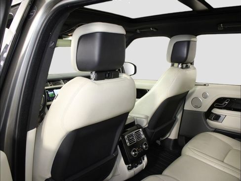 Used 2020 Land Rover Range Rover HSE AWD/4WD image 23