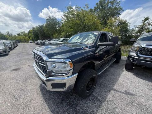 Used 2021 RAM 2500 Big Horn AWD/4WD image 2