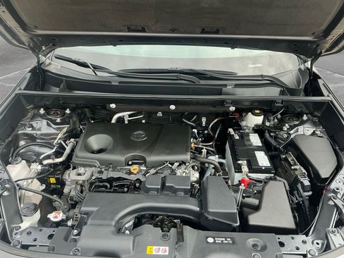 Used 2024 Toyota RAV4 XLE w/ Convenience Package FWD image 18
