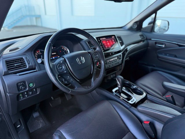 Used 2017 Honda Ridgeline Black Edition image 10
