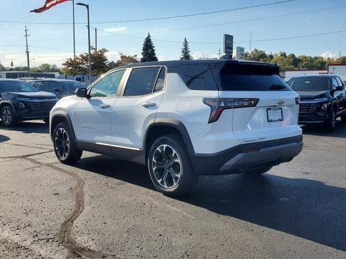 New 2026 Chevrolet Equinox LT w/ Convenience Package II image 3
