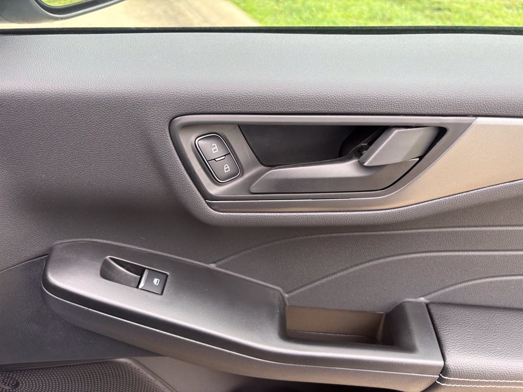 Used 2026 Ford Escape Active w/ Cold Weather Package FWD image 31