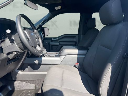 Used 2018 Ford F150 XLT w/ Equipment Group 302A Luxury AWD/4WD image 9