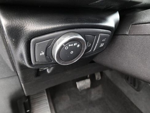 Used 2019 Lincoln Nautilus Premier image 12