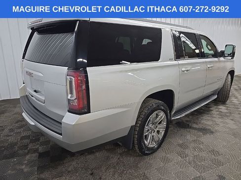 Used 2016 GMC Yukon XL SLT image 10