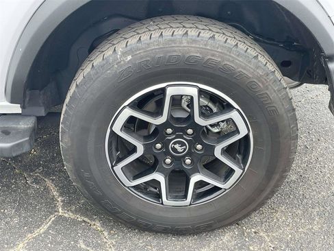 Certified 2024 Ford Bronco Big Bend image 9